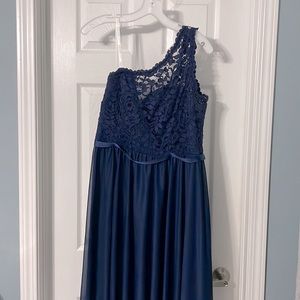 David’s Bridal navy blue one shoulder dress